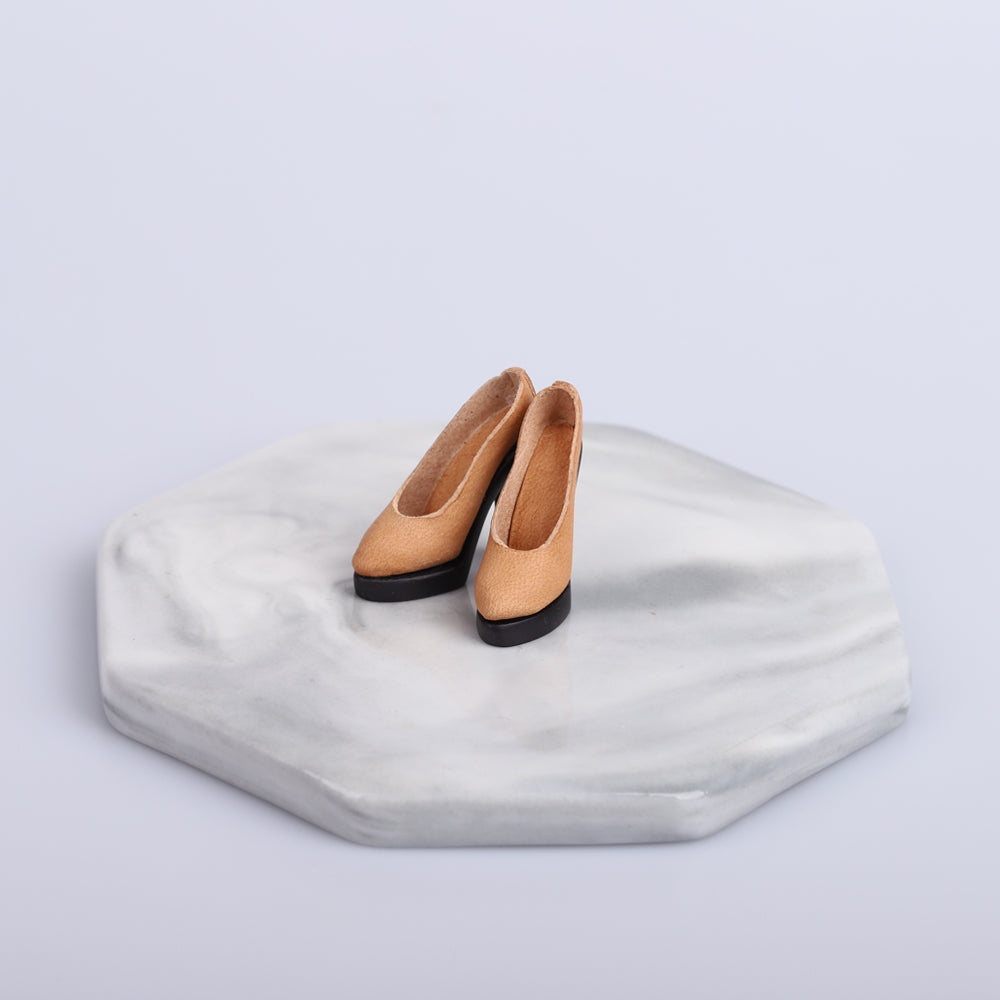 Stiletto heel (PP, FR)